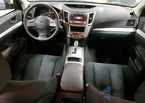 2013 Subaru Legacy 2.5I z USA, uszkodzony, nr VIN 4S3BMCA65D3043030